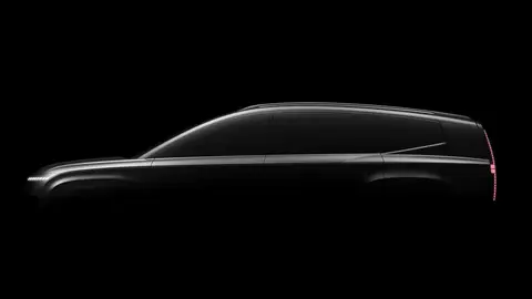 Imagen rompedora y mucho espacio para el próximo gran lanzamiento de Hyundai Imagen rompedora y mucho espacio para el próximo gran lanzamiento de Hyundai