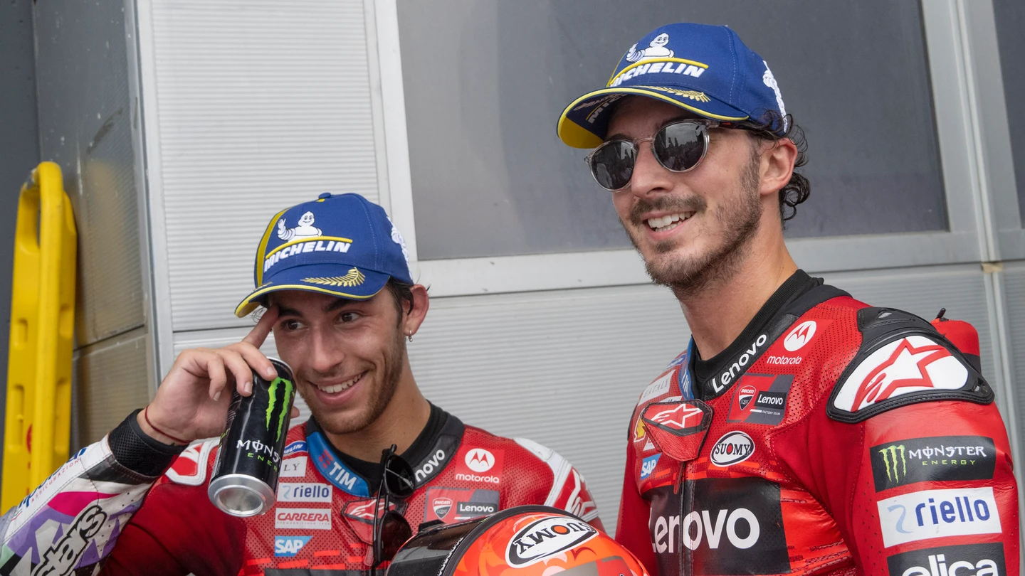 Enea Bastianini y Pecco Bagnaia Enea Bastianini y Pecco Bagnaia