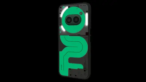 El Nothing 2a Plus El Nothing 2a Plus