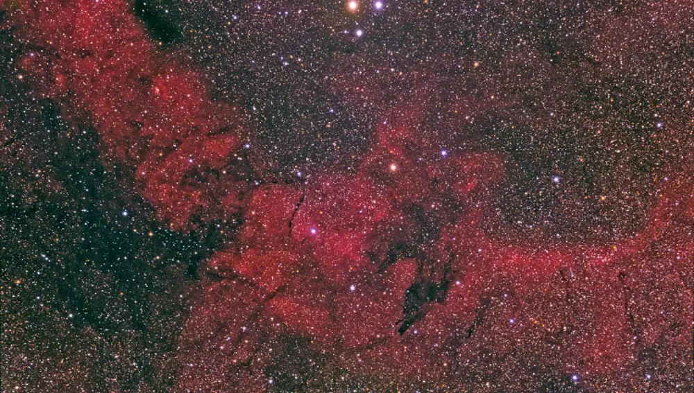 Nebulosa con forma de búho Nebulosa con forma de búho