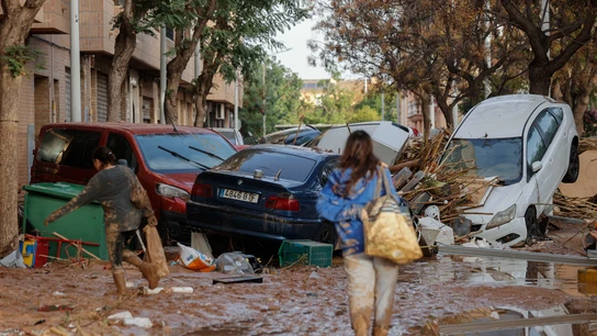 Vista de una calle afectada en Paiporta, tras las fuertes lluvias causadas por la DANA Vista de una calle afectada en Paiporta, tras las fuertes lluvias causadas por la DANA