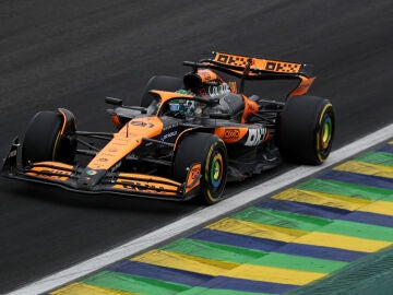 Oscar Piastri y McLaren se llevan la pole para la carrera sprint en Interlagos 