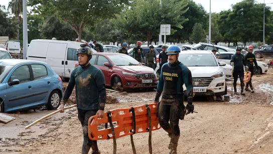 Operativo de la Guardia Civil en Paiporta Operativo de la Guardia Civil en Paiporta