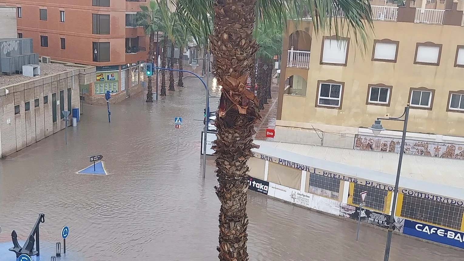 La DANA llega a la Región de Murcia con inundaciones en el Puerto de Mazarrón