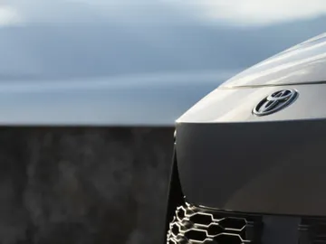 Toyota C-HR PHEV Toyota C-HR PHEV