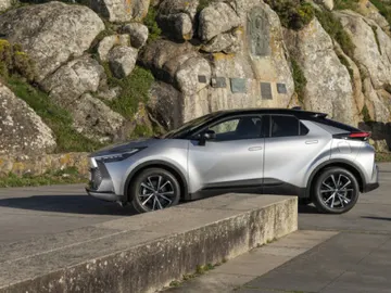 Toyota C-HR PHEV Toyota C-HR PHEV