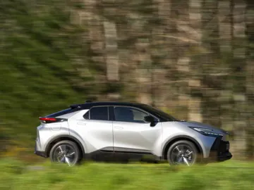 Toyota C-HR PHEV Toyota C-HR PHEV