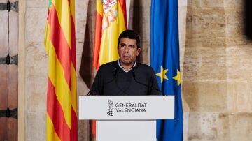 El president de la Generalitat valenciana, Carlos Mazón, ofrece una rueda de prensa tras un pleno extraordinario del Consell