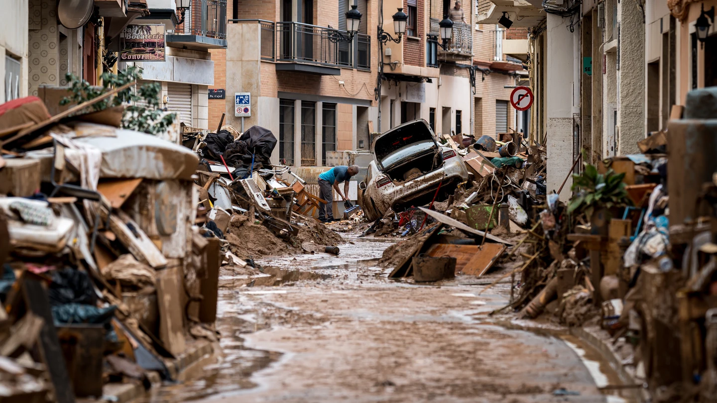 Calles afectadas días después de la DANA en la provincia de Valencia Calles afectadas días después de la DANA en la provincia de Valencia