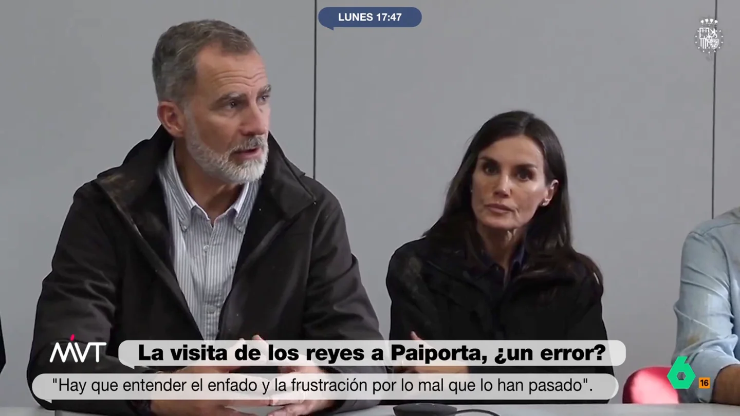 Cristina Pardo, tras la visita del rey a Paiporta: "Hemos escuchado a Felipe VI en dos días más que en dos años" Los reyes visitaron Paiporta el pasado domingo junto a Pedro Sánchez y Carlos Mazón. Durante su visita, se produjeron varios ataques durante su visita así como gritos y consignas en contra de la comitiva.