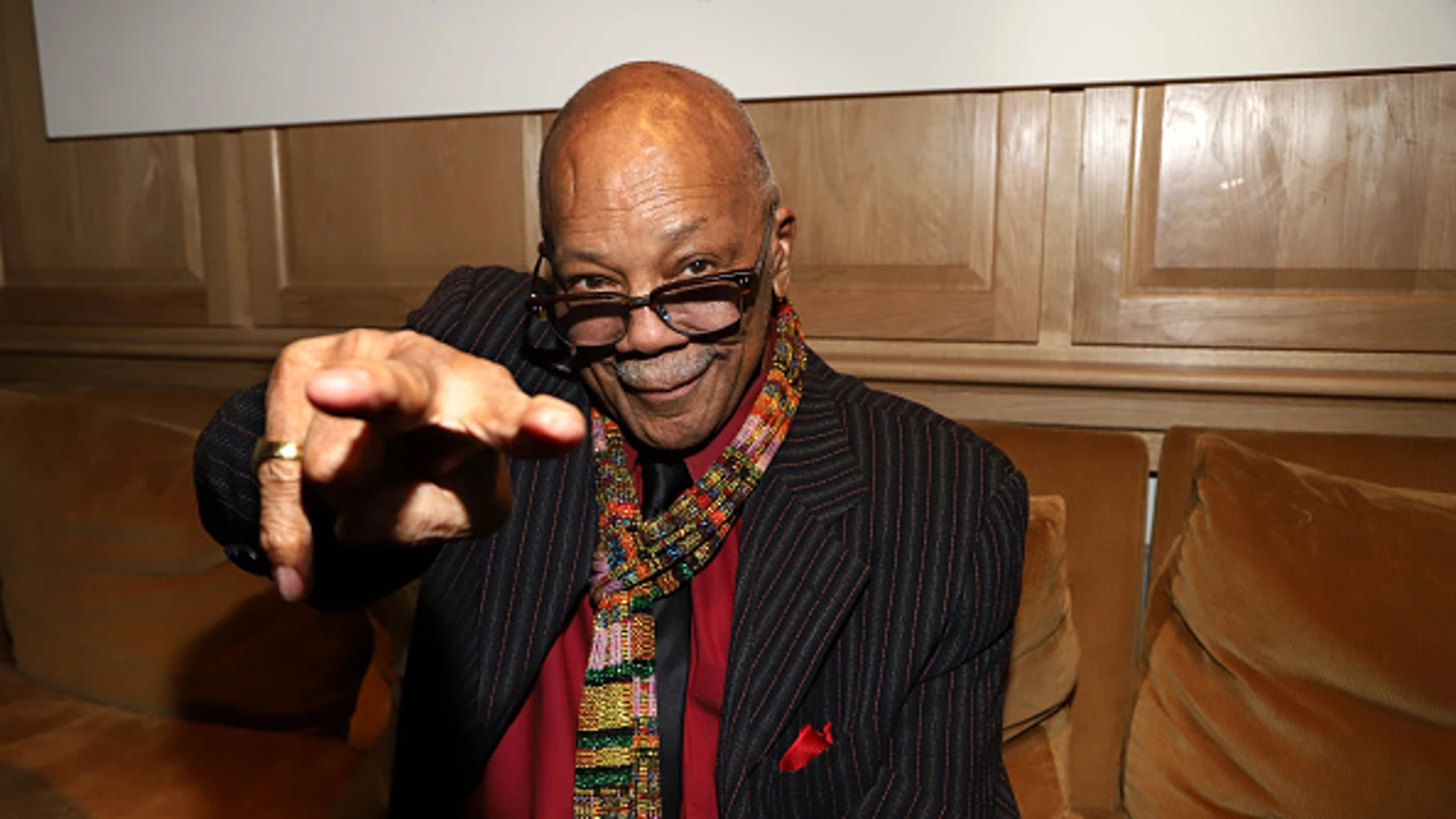 Quincy Jones en una foto de archivo. Quincy Jones en una foto de archivo.