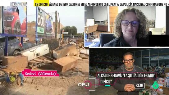 José Francisco Cabanes, alcalde de Sedaví: "Los autónomos lo han perdido todo, no tenemos comercios donde poder comprar" El regidor expone que en pocos minutos el pueblo quedó inundado lo que provocó que los bajos de la localidad, así como el centro del salud, el ayuntamiento y otras instalaciones municipales quedaran completamente arrasadas.