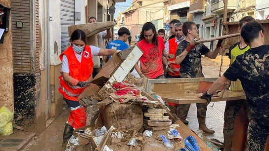 Labores de desescombro de Cruz Roja tras la DANA Labores de desescombro de Cruz Roja tras la DANA