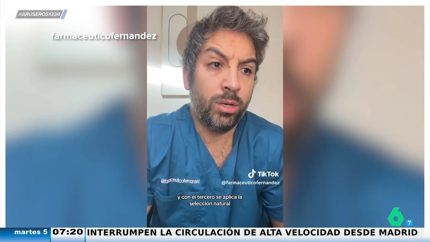 La graciosa reflexión de un farmacéutico sobre cómo cambian los padres del primer al tercer hijo La graciosa reflexión de un farmacéutico sobre cómo cambian los padres del primer al tercer hijo