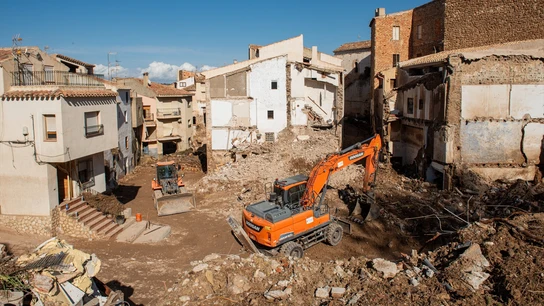 Vecinos y servicios de emergencia en la zona de las Ramblas de Letur Vecinos y servicios de emergencia en la zona de las Ramblas de Letur