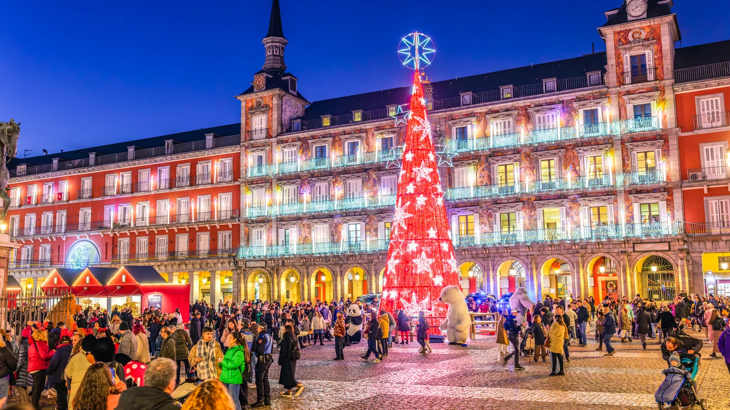 Mercadillo de Navidad de la Plaza Mayor de Madrid Mercadillo de Navidad de la Plaza Mayor de Madrid