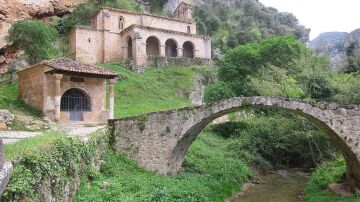 Ermita de Nuestra Señora de la Hoz de Tobera