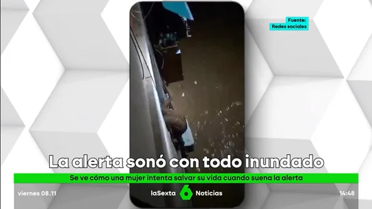la alarma suena con todo inundado la alarma suena con todo inundado