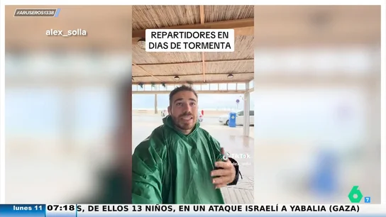 La reflexión de un repartidor de comida a las personas que hacen pedidos con lluvia: "La gente está muy equivocada" La reflexión de un repartidor de comida a las personas que hacen pedidos con lluvia: "La gente está muy equivocada"