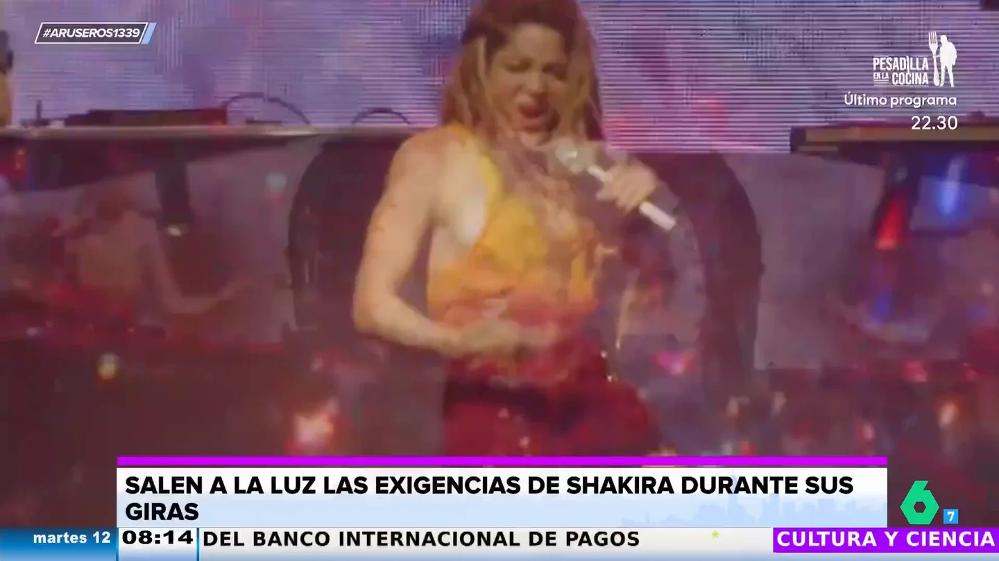Las exigencias de Shakira en su gira: "Agua destilada, el camerino a 23 grados y un médico siempre cerca" Las exigencias de Shakira en su gira: "Agua destilada, el camerino a 23 grados y un médico siempre cerca"