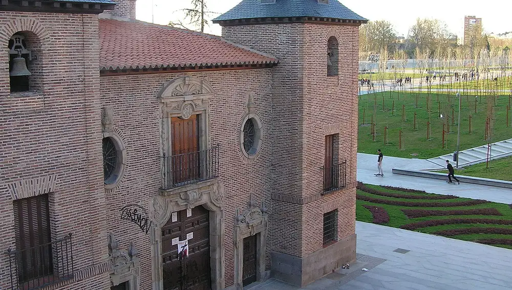 Ermita de la Virgen del Puerto Ermita de la Virgen del Puerto