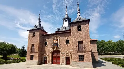 Ermita de la Virgen del Puerto Ermita de la Virgen del Puerto