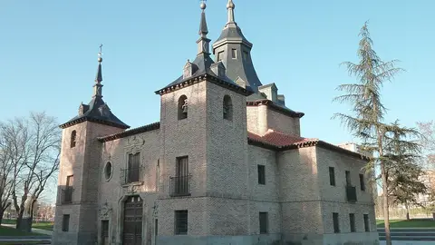 Ermita de la Virgen del Puerto Ermita de la Virgen del Puerto