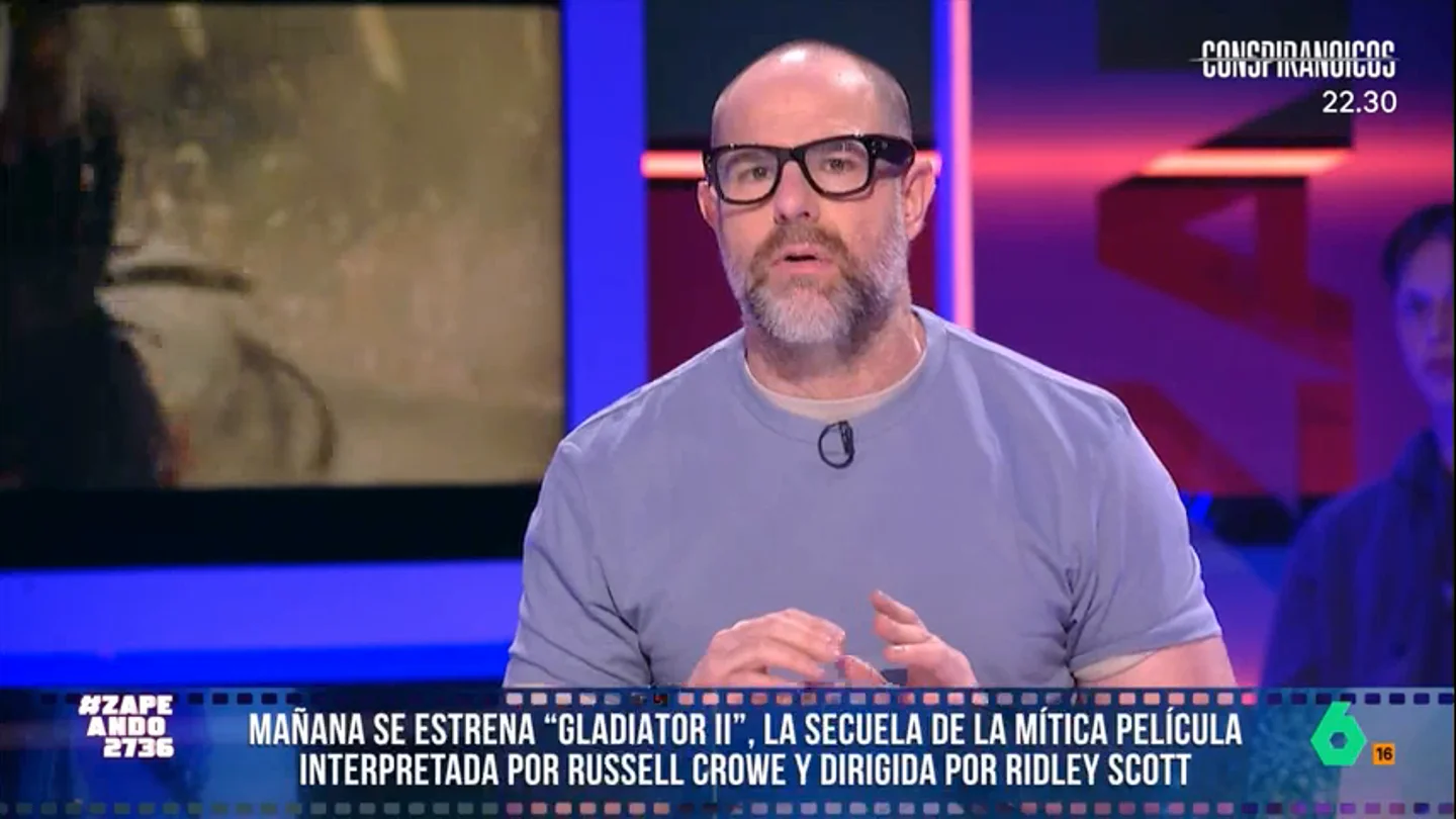 Así valora Alberto Rey el estreno de la semana, 'Gladiator 2': "No es una buena película pero da lo que promete" El periodista expone que está previsto que la película sea "un bombazo". Alberto ya ha podido verla y adelanta que "es un espectáculo grandilocuente, muy salvaje y no tiene ningún complejo".
