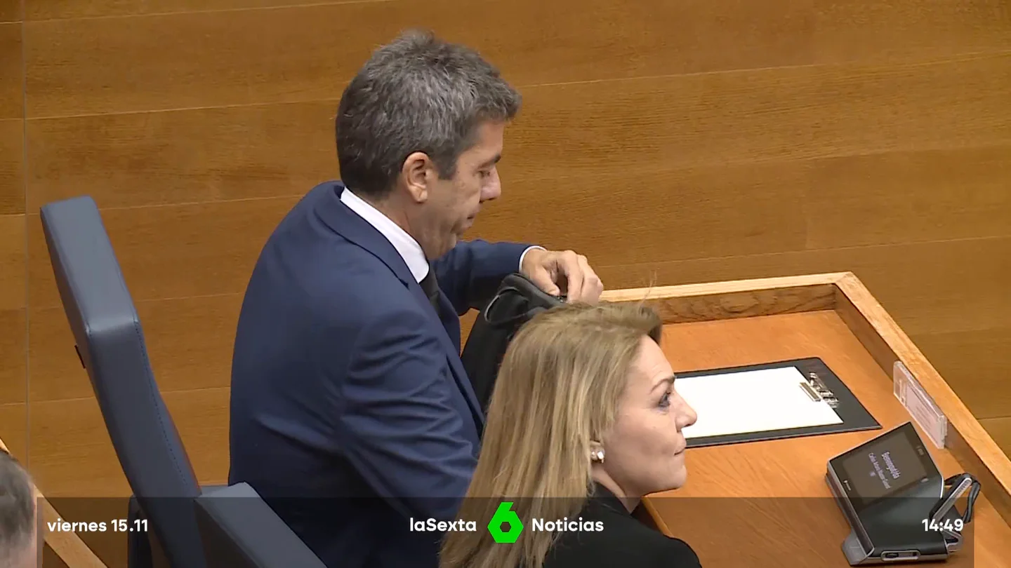 La oposición acusa a Mazón de mentir y de "falta de humanidad": Compromís pide su dimisión y el PSOE elecciones La oposición acusa a Mazón de mentir y de "falta de humanidad": Compromís pide su dimisión y el PSOE elecciones