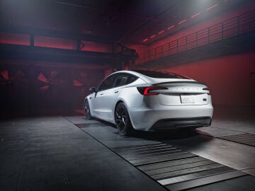 Tesla Model 3 Performance