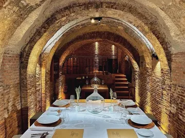 La Gastrobodega Martín Berasategui La Gastrobodega Martín Berasategui