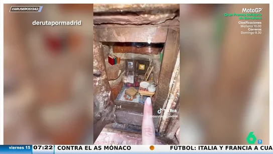 Una tiktoker desvela en qué calle de Madrid se encuentra la casita secreta del ratoncito Pérez: "Todo está en miniatura" Una tiktoker desvela en qué calle de Madrid se encuentra la casita secreta del ratoncito Pérez: "Todo está en miniatura"