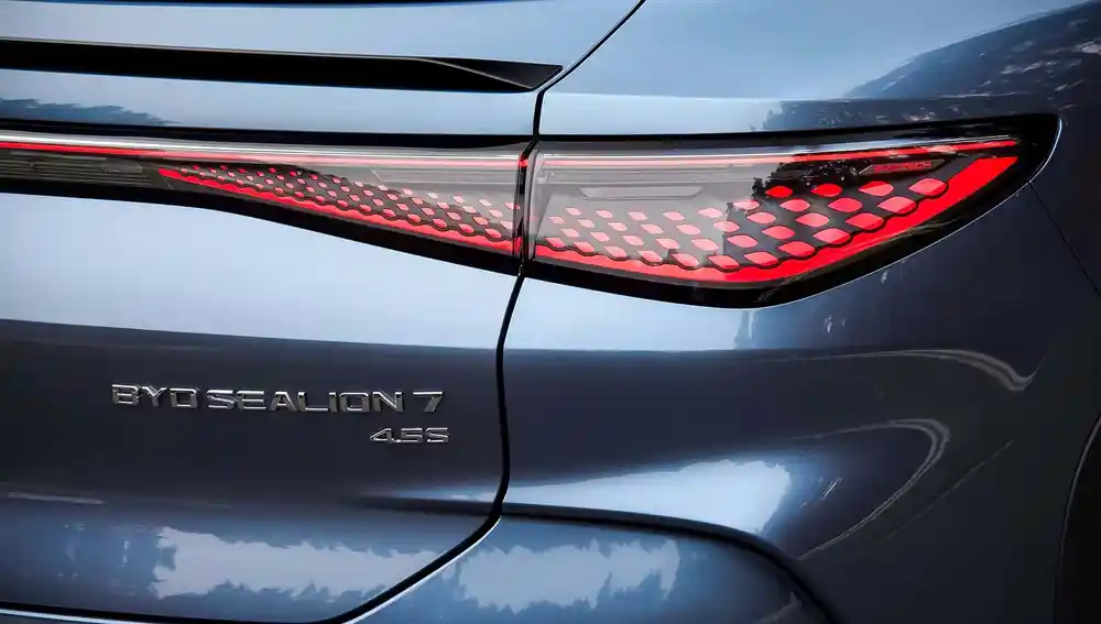 BYD Sealion 7 BYD Sealion 7