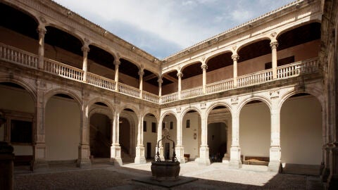 Patio del Palacio de de los Condes de Miranda de Peñaranda de Duero
