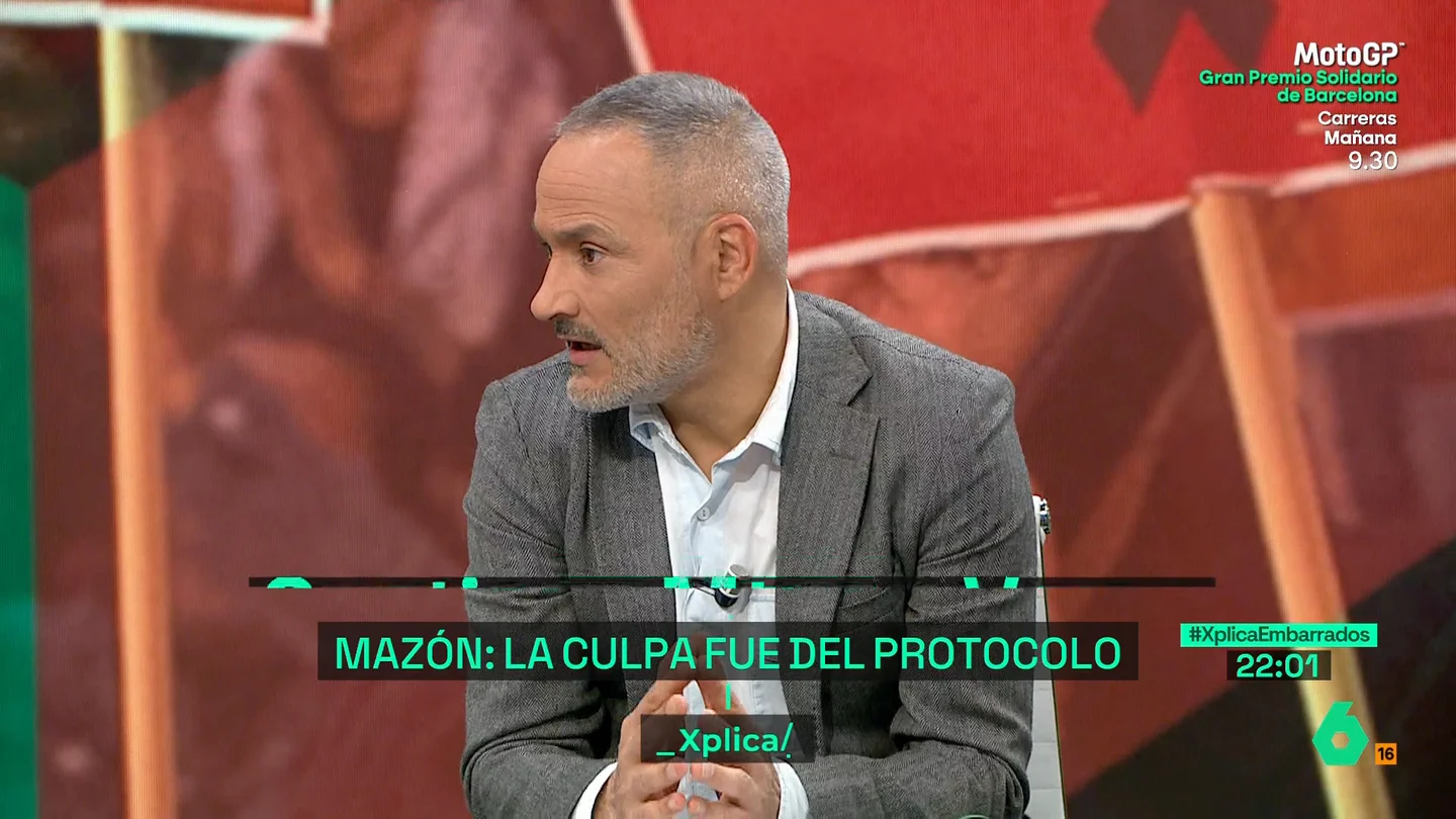 Santiago Martínez-Vares: "Lo único empático del discurso de Mazón es su corbata negra" Santiago Martínez-Vares: "Lo único empático del discurso de Mazón es su corbata negra"