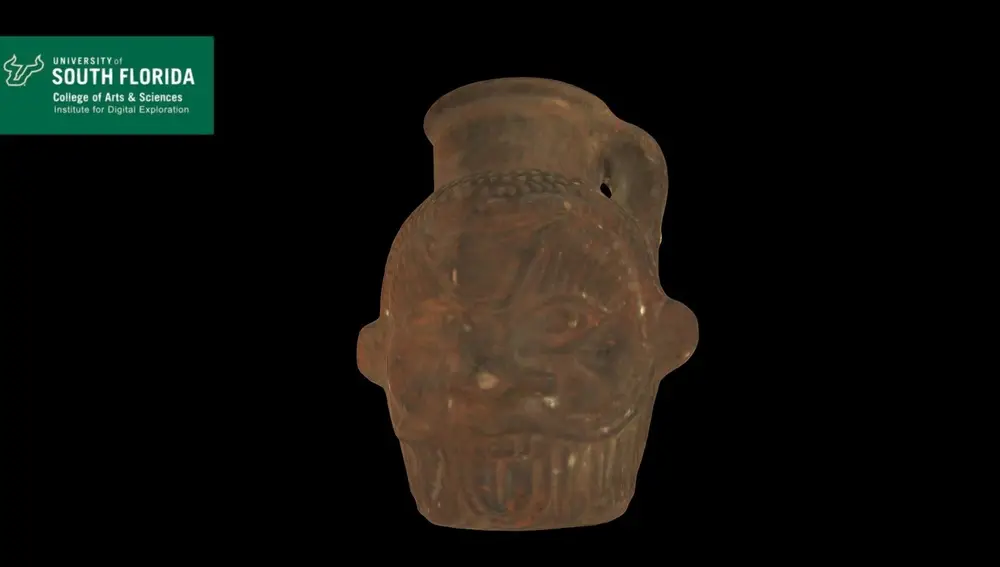 Taza con la cabeza de Bes Taza con la cabeza de Bes