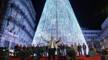 Abel Caballero durante el encendido de las luces de Navidad de Vigo 2024