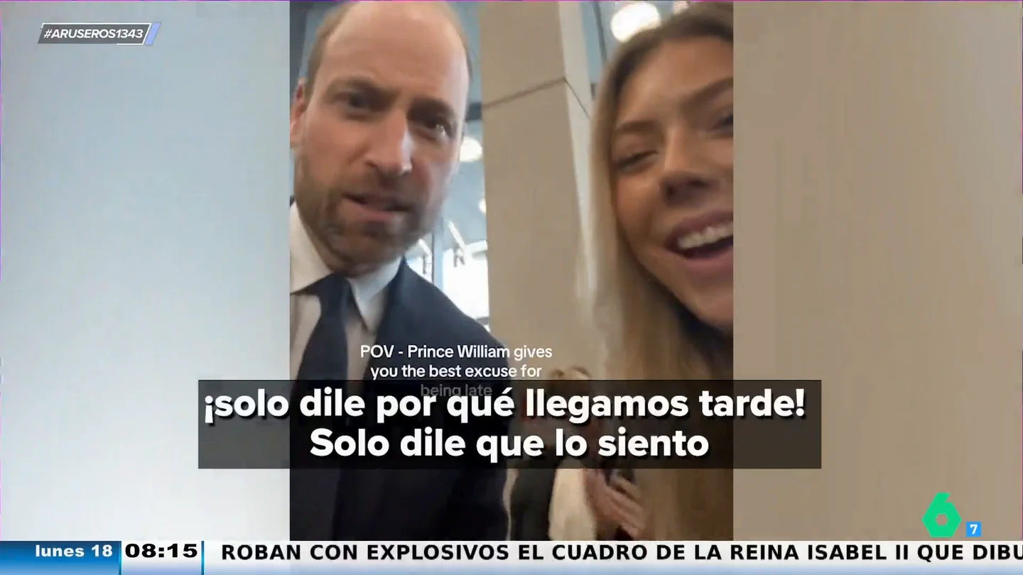 El príncipe Guillermo se graba este divertido TikTok para ayudar a una joven que llegaba tarde a clase El príncipe Guillermo se graba este divertido TikTok para ayudar a una joven que llegaba tarde a clase