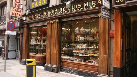 Casa Mira
