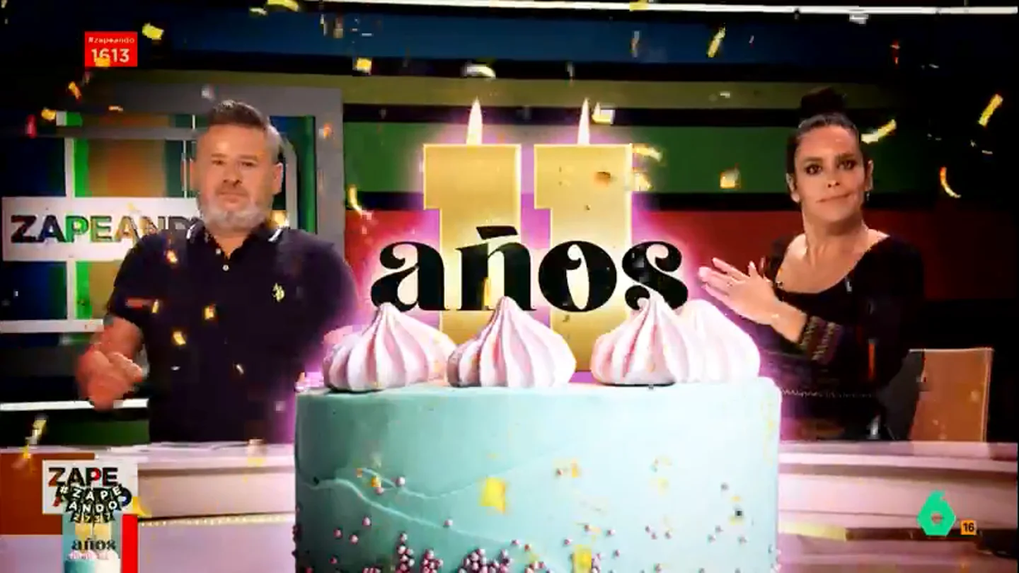 Zapeando celebra su aniversario con una canción: "Once años en la televisión el Ondas estará al caer" Zapeando celebra su aniversario con una canción: "Once años en la televisión el Ondas estará al caer"