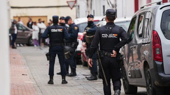 Foto de archivo de una operación policial en Sevilla. Foto de archivo de una operación policial en Sevilla.