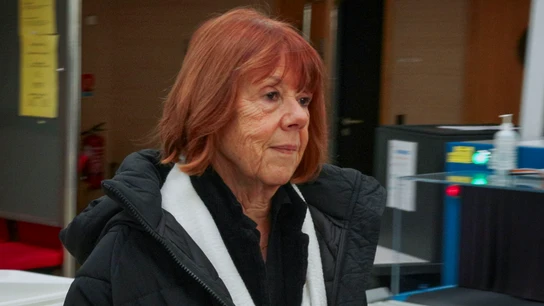 Gisèle Pelicot, en el juicio contra su exmarido Dominique Pelicot y otros 50 acusados de haber violado bajo los efectos de somníferos Gisèle Pelicot, en el juicio contra su exmarido Dominique Pelicot y otros 50 acusados de haber violado bajo los efectos de somníferos