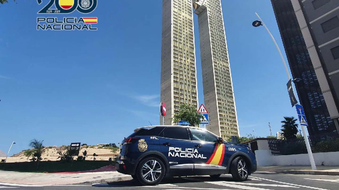 Imagen de archivo de la Policía Nacional en Benidorm Imagen de archivo de la Policía Nacional en Benidorm