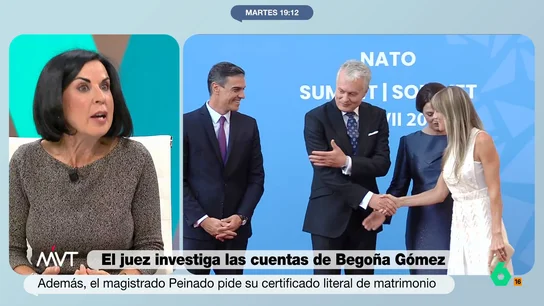 ¿Por qué ha solicitado el juez Peinado el certificado matrimonial y las cuentas de Begoña Gómez? Bea de Vicente lo explica Beatriz de Vicente y Alfonso Pérez Medina analizan en este vídeo la última diligencia del juez Peinado, que ha solicitado el certificado matrimonial de Begoña Gómez y Pedro Sánchez, así como la información de sus cuentas bancarias.