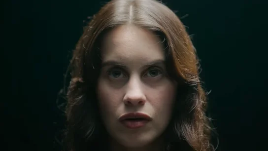 Milena Smit, 'La chica de nieve' de Netflix. Milena Smit, 'La chica de nieve' de Netflix.