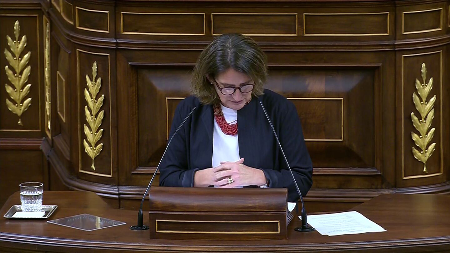 Ribera denuncia una "hora en negro" que interrumpió la conexión del Gobierno con el CECOPI 