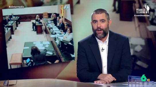 Dani Mateo, sobre el 'secuestro' en la Comisión de Hacienda: "Desarrollaron el síndrome de Camboya, cuando acabas hasta la..." Dani Mateo, sobre el 'secuestro' en la Comisión de Hacienda: "Desarrollaron el síndrome de Camboya, cuando acabas hasta la..."