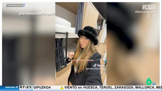 Una tiktoker muestra dónde puedes dormir la siesta en Madrid por 11 euros: "¿Sabíais que existía?" Una tiktoker muestra dónde puedes dormir la siesta en Madrid por 11 euros: "¿Sabíais que existía?"