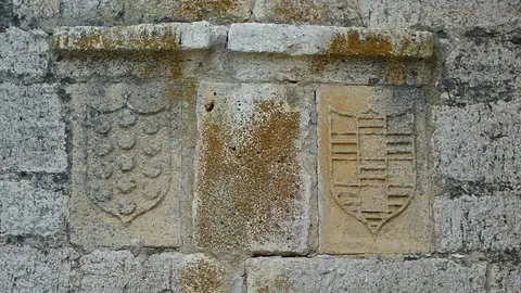 Detalle del Castillo de Villalonso Detalle del Castillo de Villalonso