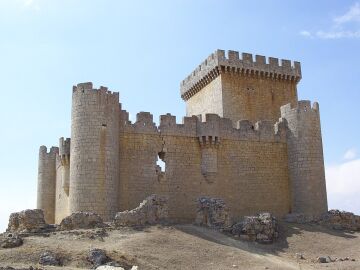 Castillo de Villalonso